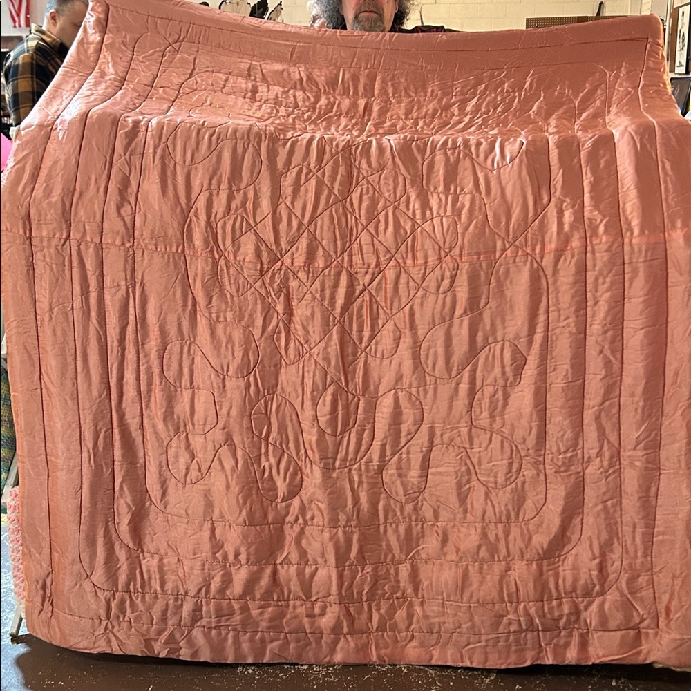 Vintage Satin Bedspread Pink Floral Roses 65” X 78” 1940s Glam Hollywood Regency - Picture 10 of 12